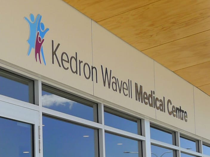 Kedron Wavell Medical Centre Signage